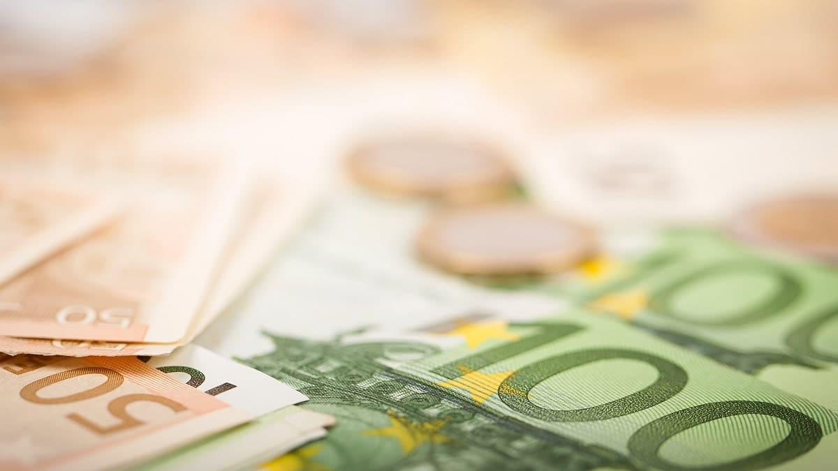 Marché parallèle : l’euro poursuit sa remontée face au dinar