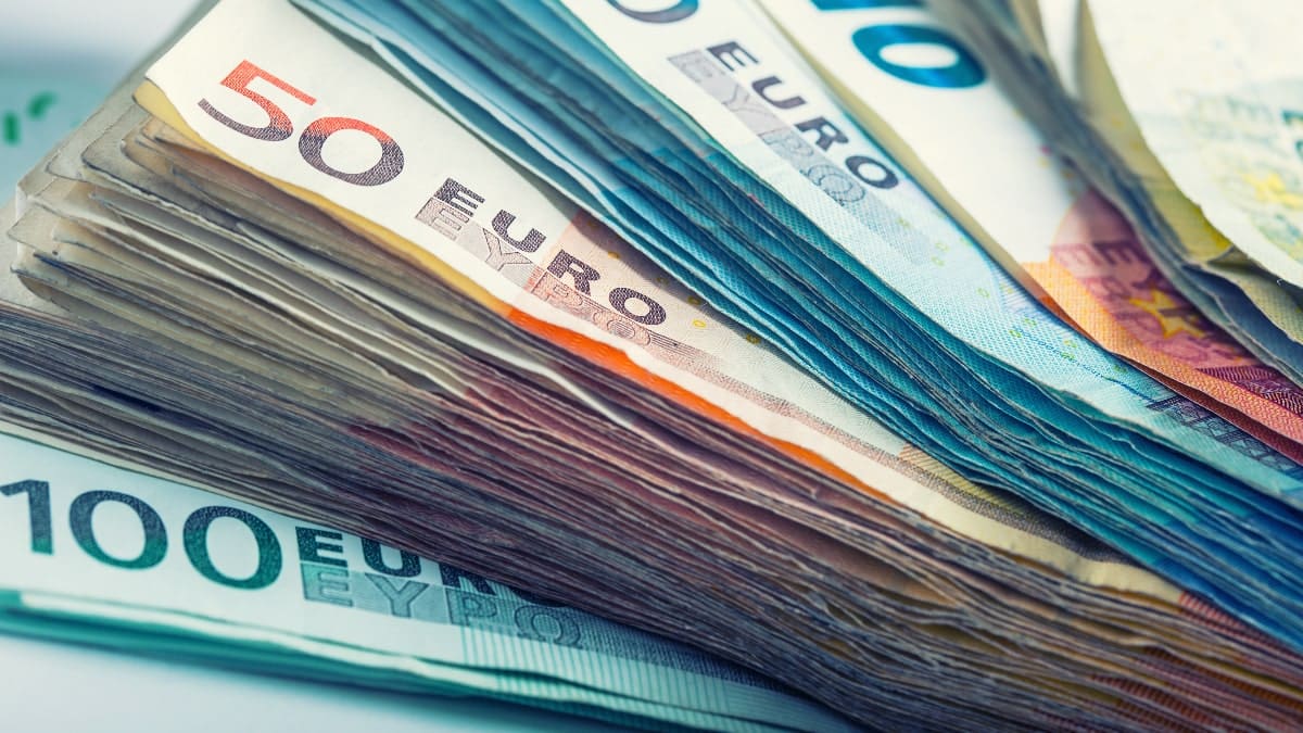 Dinar euro