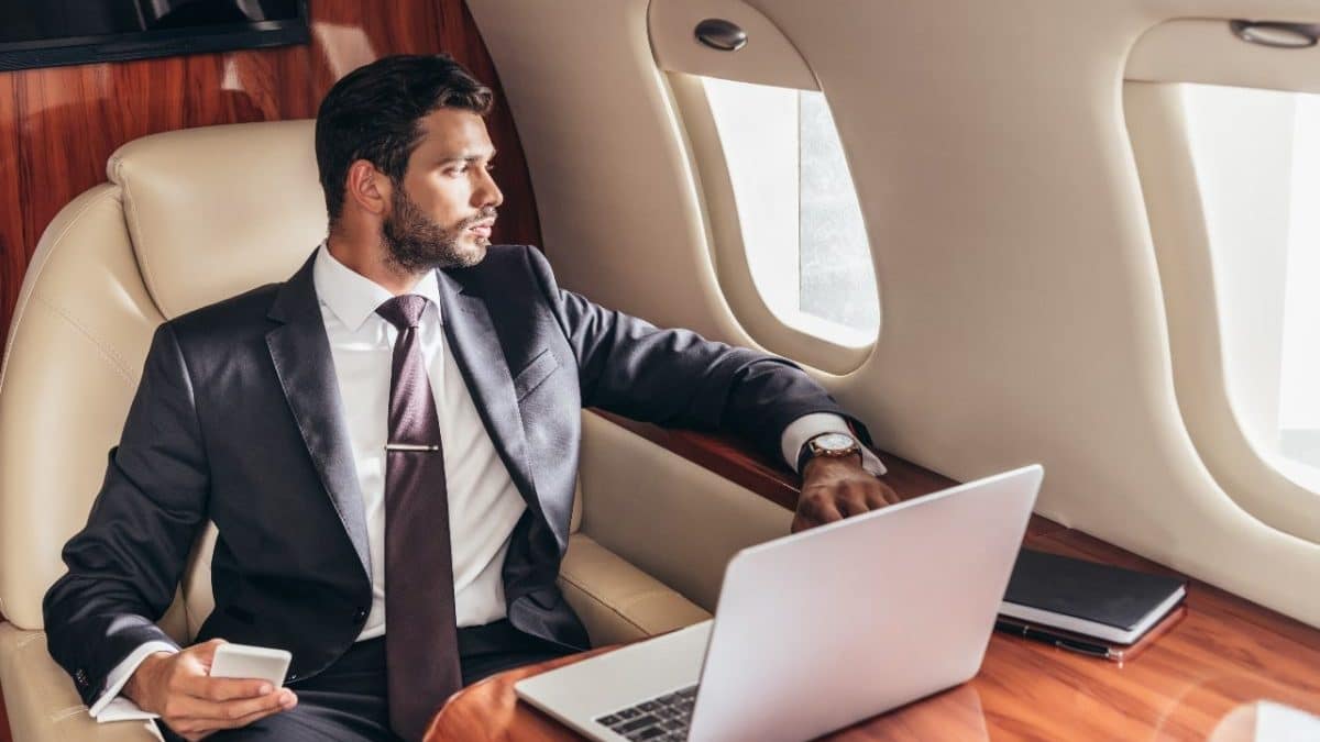 homme première classe témoignage avion