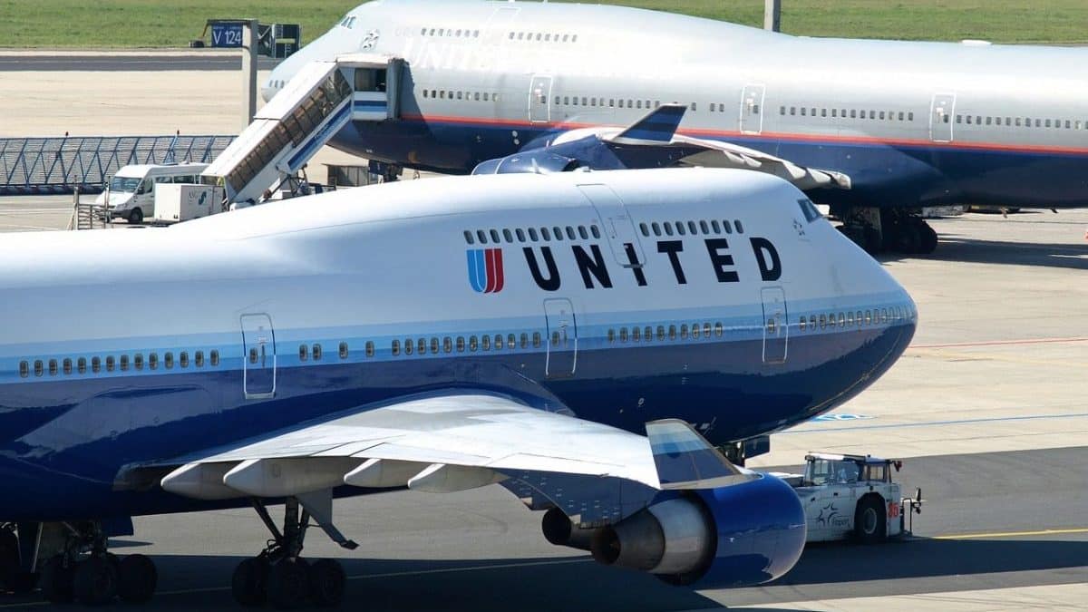 united airlines passager