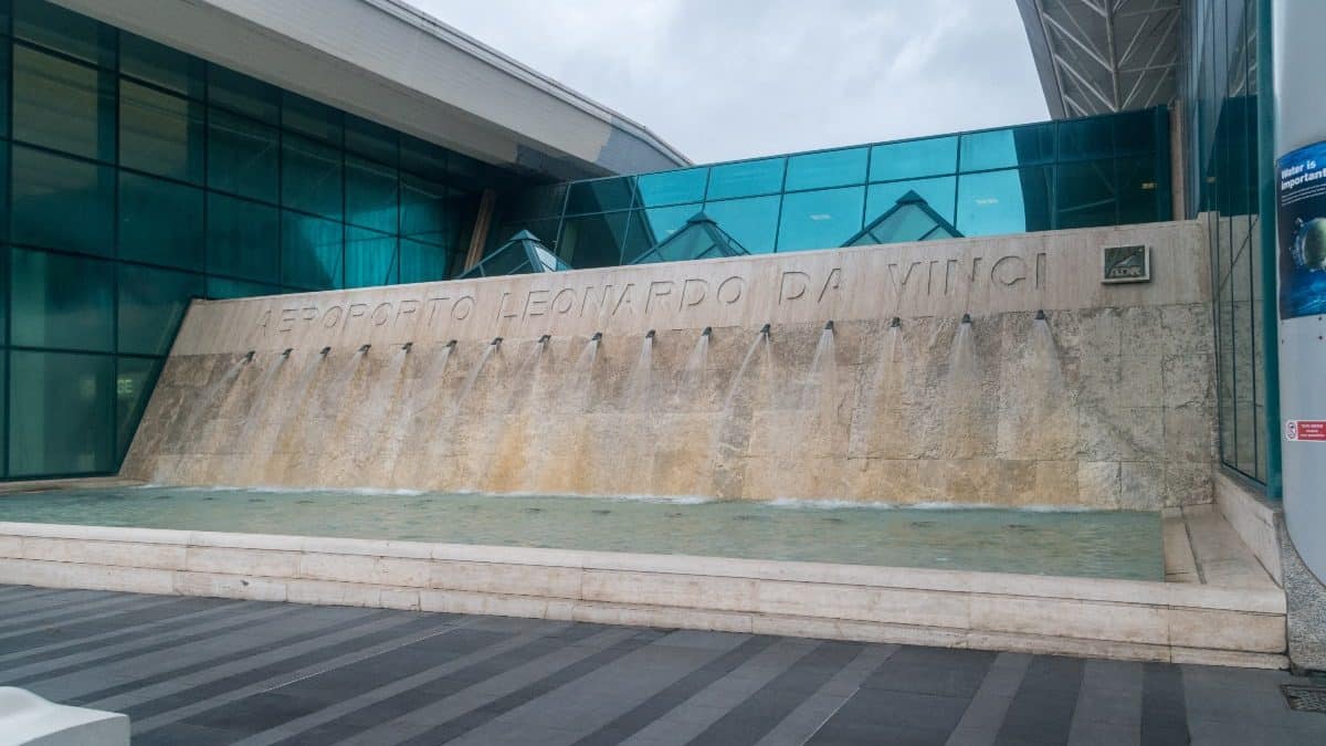 douche à l'aéroport de rome