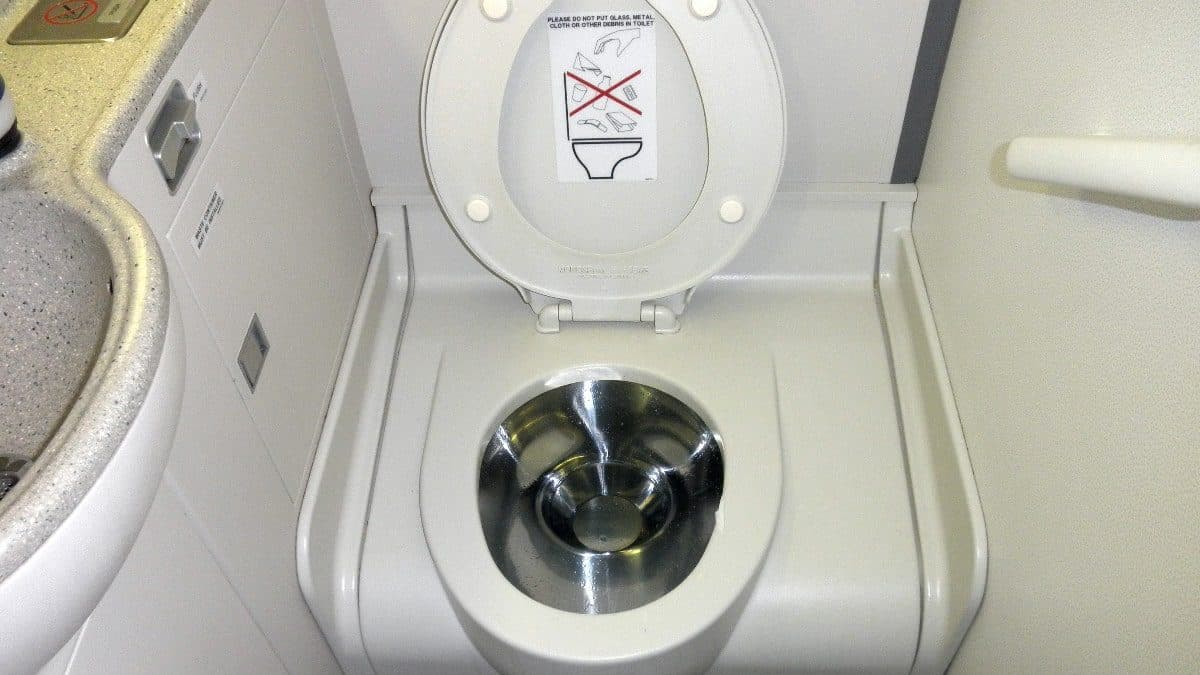 toilettes avion