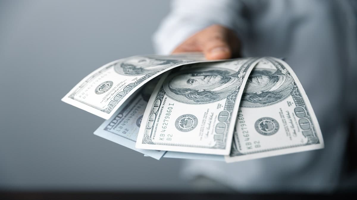 dollar dinar