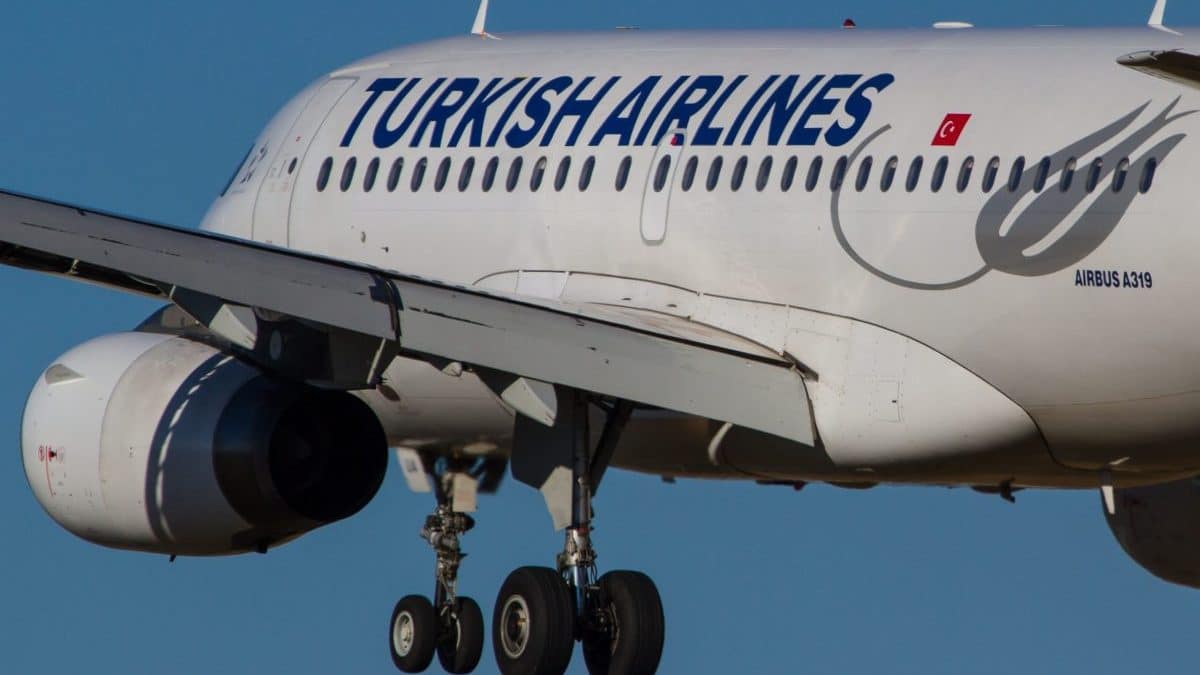 atterrissage a320 turkish