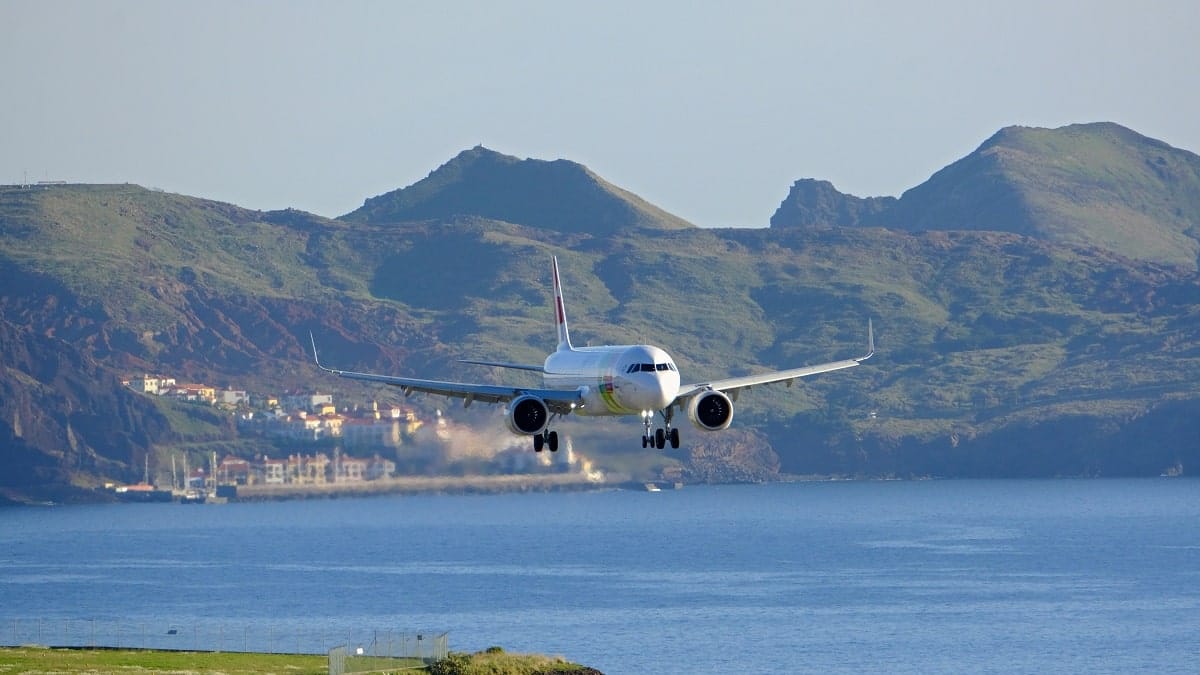 un Airbus A321 empêché d’atterrir par le vent à l’aéroport de Madère