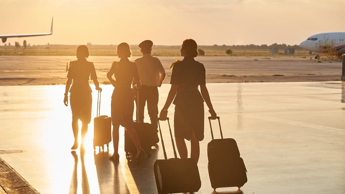 2 choses à ne jamais faire en avion, selon des pilotes et des hôtesses de l’air