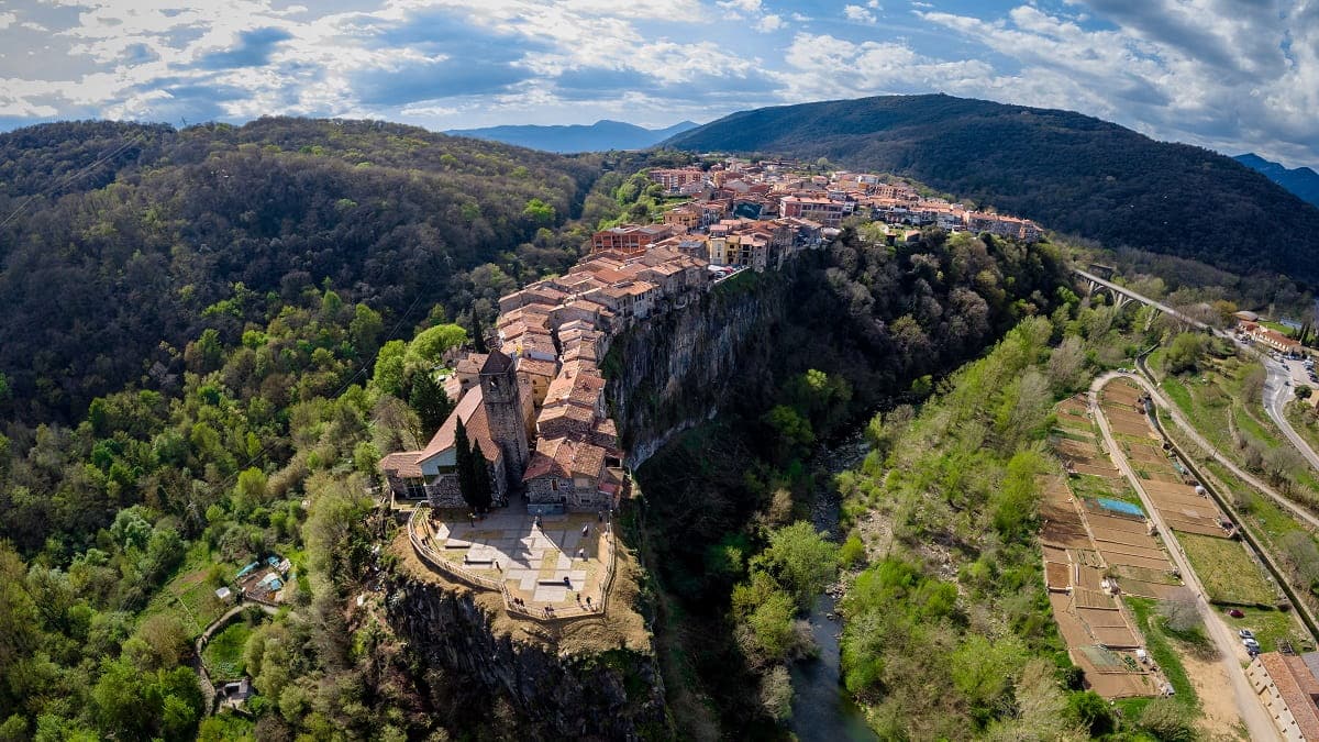 Voyage en Espagne : cette destination proche de Barcelone est un véritable joyau caché