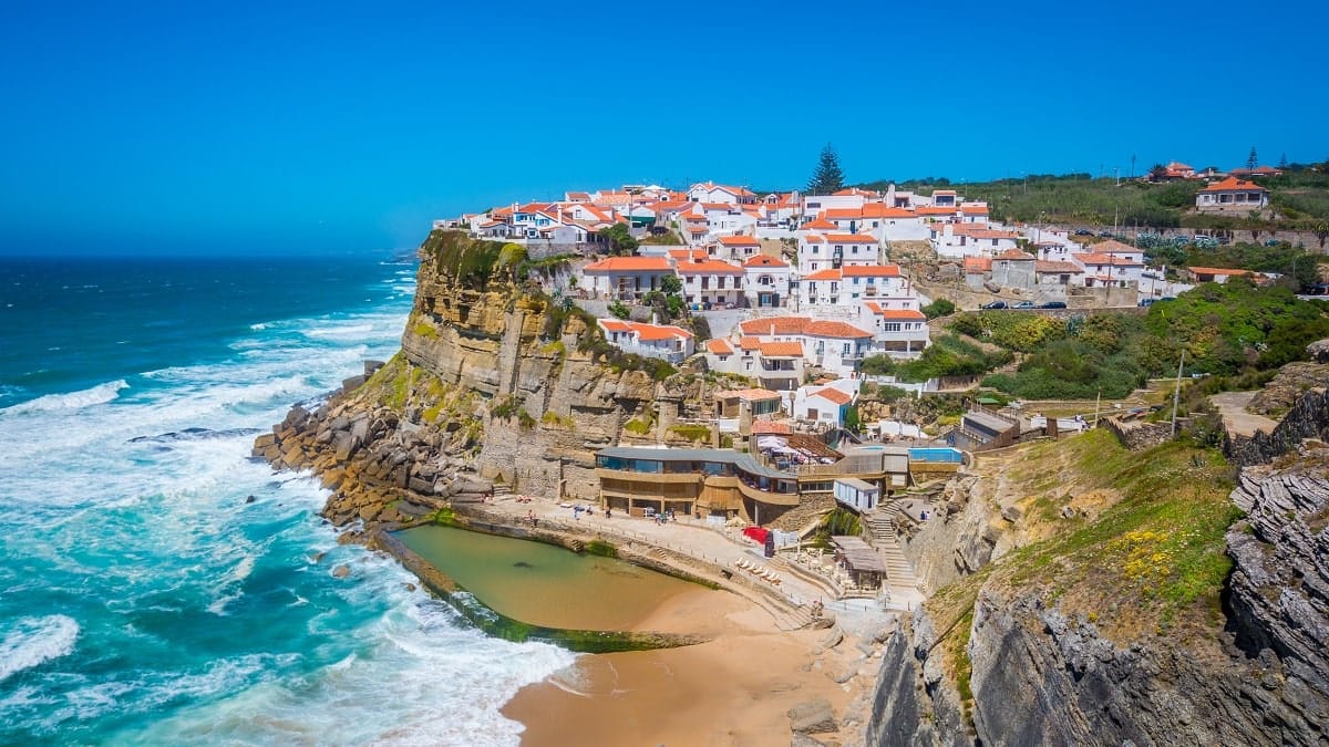 la ville de Sintra, classée au patrimoine mondial de l'UNESCO