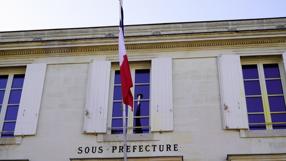 Titre de séjour algérien motif refus
