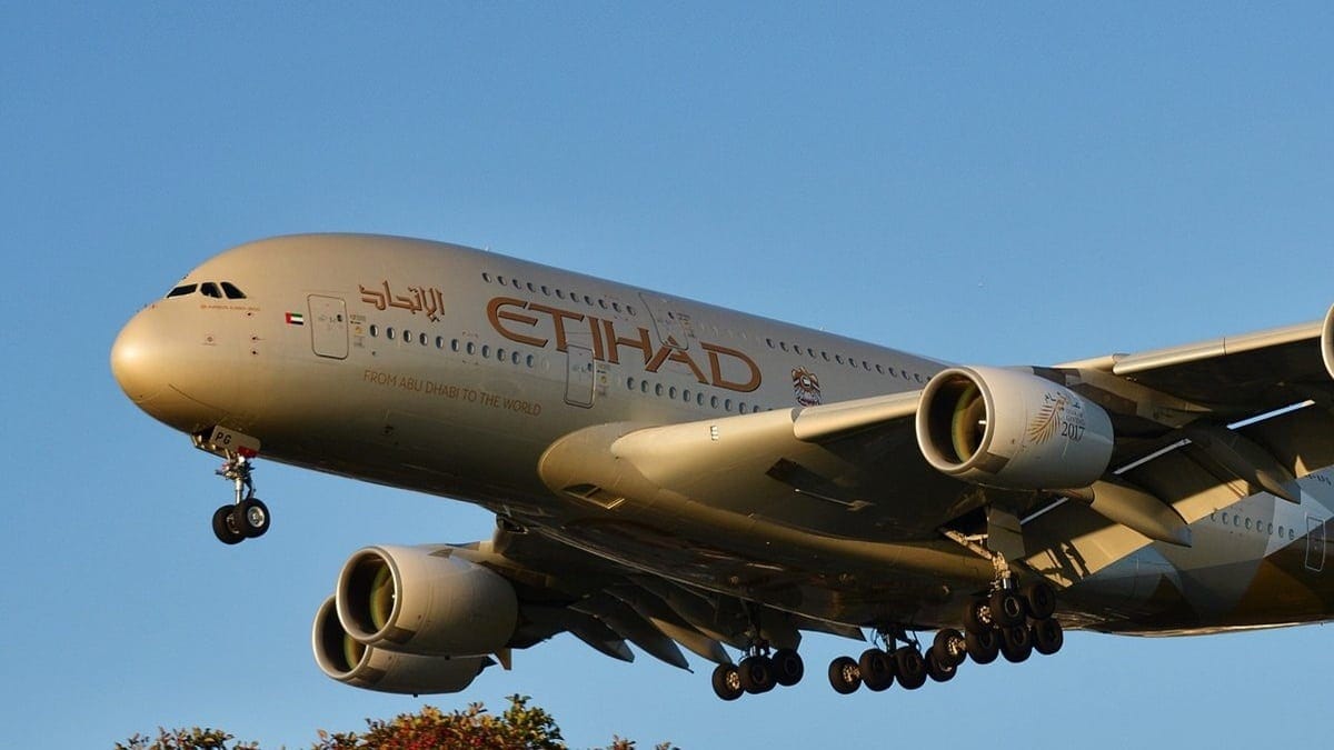 Algérie – Emirats : Etihad maintient son projet de ligne directe Abu Dhabi-Alger