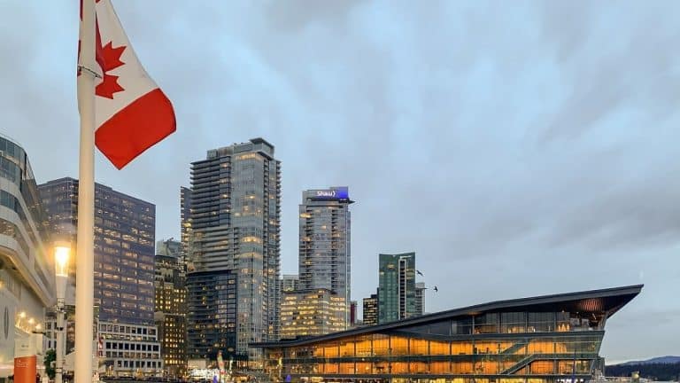 Canada : nouvelles conditions d’entrée pour les voyageurs étrangers