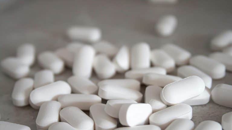 Algérie : grosse quantité d’ecstasy saisie par la douane sur deux passagers