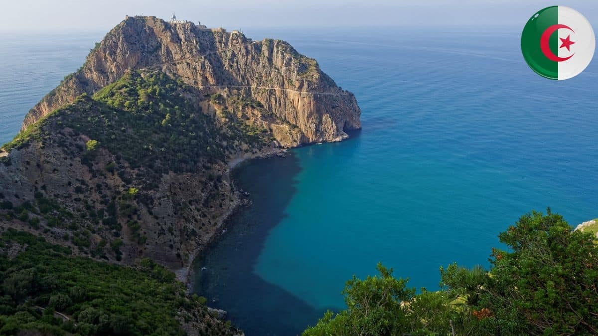 Algérie : des touristes français découvrent la Kabylie