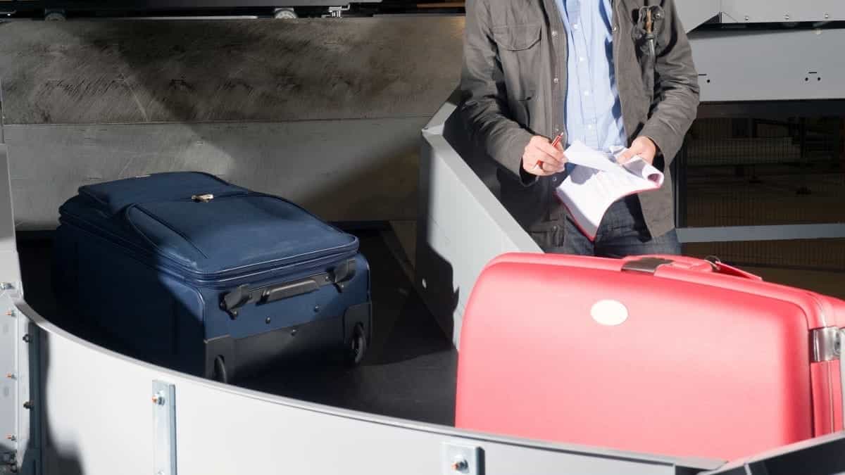 Algérie : les douaniers débusquent trop d’ordinateurs dans les bagages d’un passager