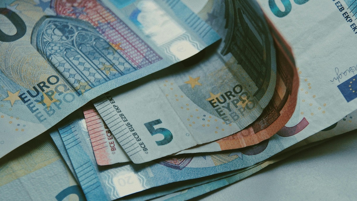 Allocation touristique : la Banque d’Algérie répond à 6 interrogations de voyageurs