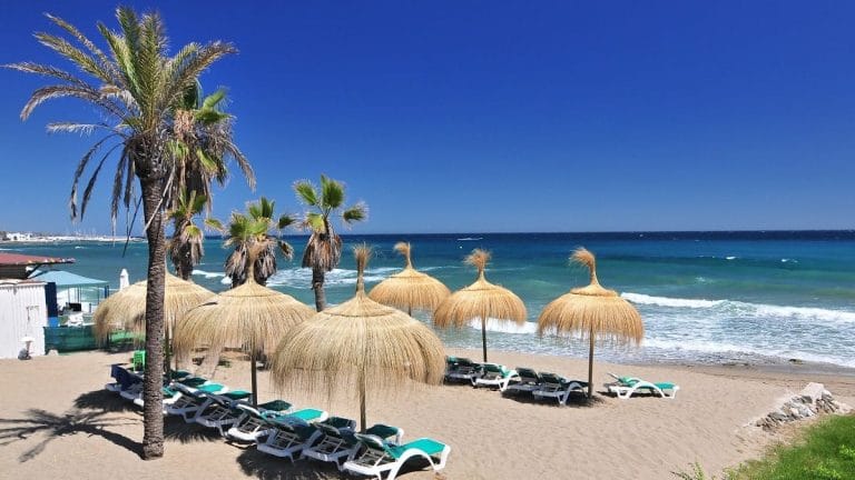 Un été 2025 décevant : le tourisme s’essouffle au Maroc et en Tunisie