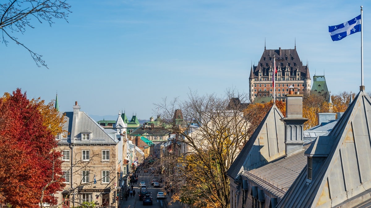 Canada : les frais exorbitants du regroupement familial au Québec