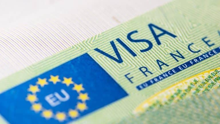 Visa Schengen pour la France : fin officielle de l’exemption pour cette catégorie