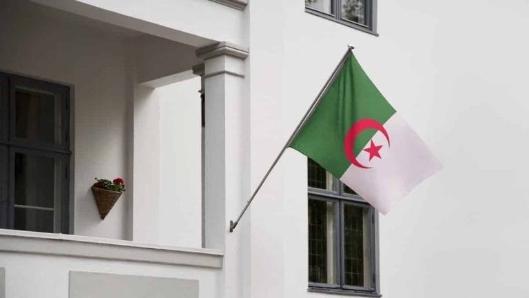 France : ce consulat d’Algérie se déplace pour délivrer passeports et CNI