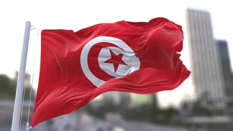 Diaspora tunisienne : les transferts de fonds depuis l’Europe menacés