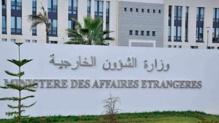 Documents officiels pour l’étranger : l’Algérie lance un nouveau service