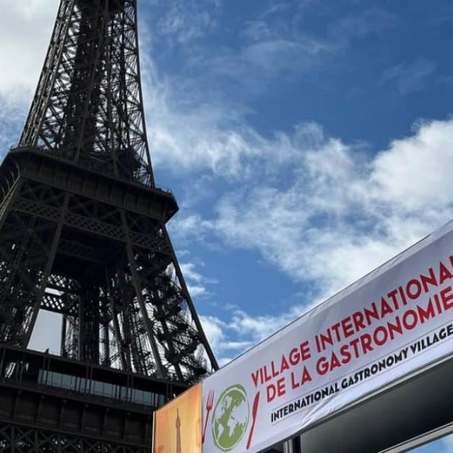 Paris : l&rsquo;Algérie brille avec ses plats, ses produits et un show exceptionnel