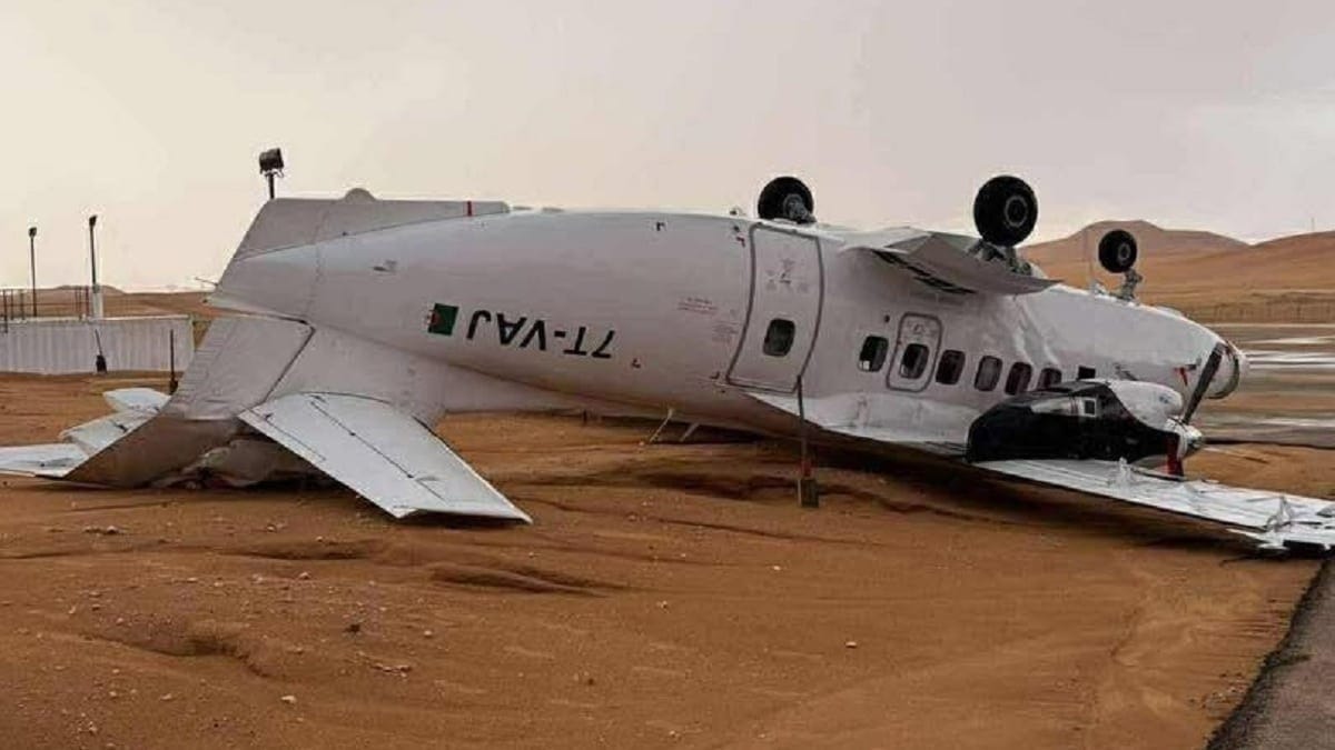 Un avion renversé par la tempête en Algérie