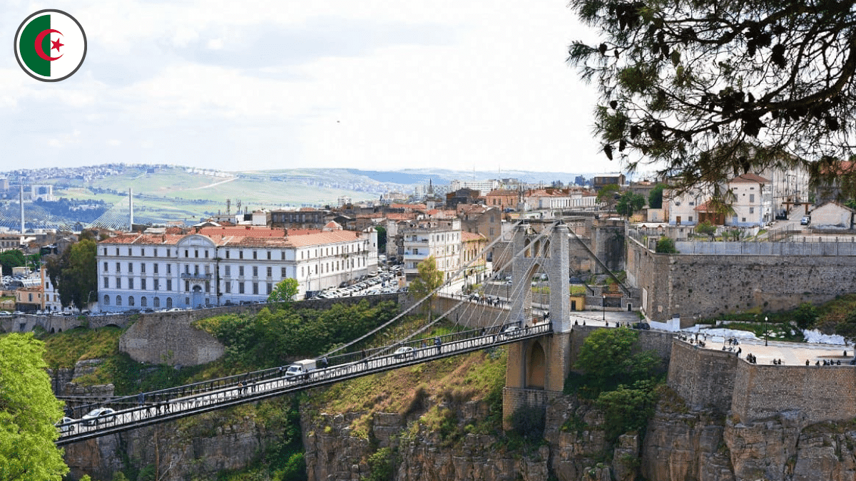 Dans son allocution devant les acteurs de la société civile à Constantine, le chef de l’État a parlé du tourisme