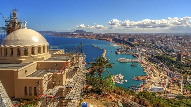 Algérie : à Oran, ce lieu raconte une histoire étonnante entre Algérie et États-Unis