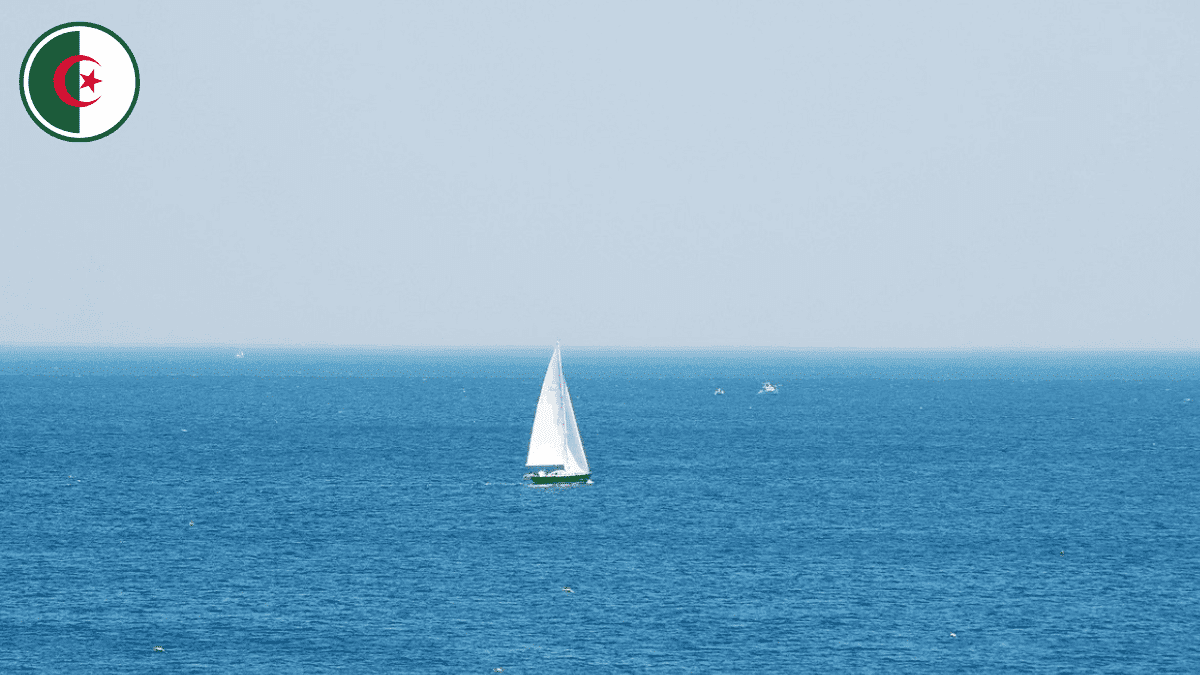 Algérie : un plaisancier espagnol retrouvé vivant après 12 jours de dérive