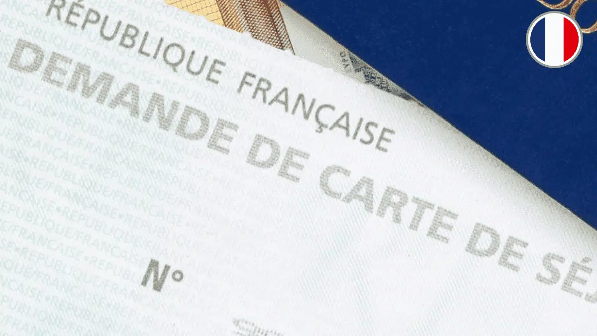 France : une publicité pour les titres de séjour suscite la controverse