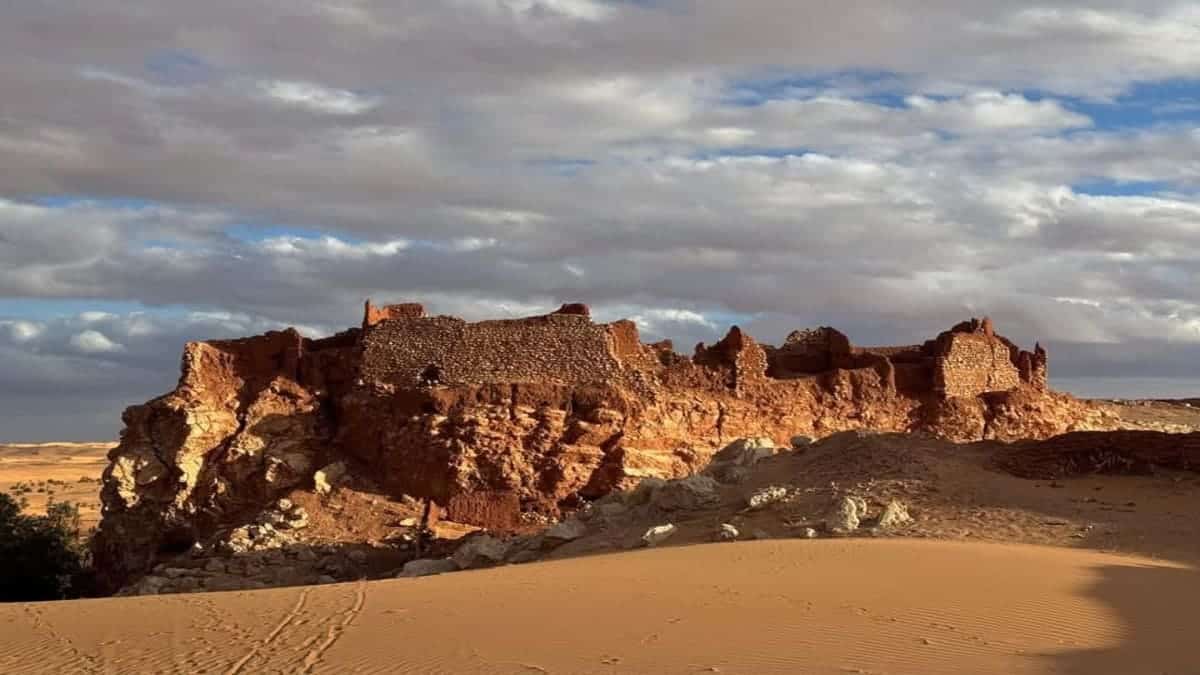 Photos. L’ambassadrice du Canada en Algérie fait du tourisme dans le Sahara