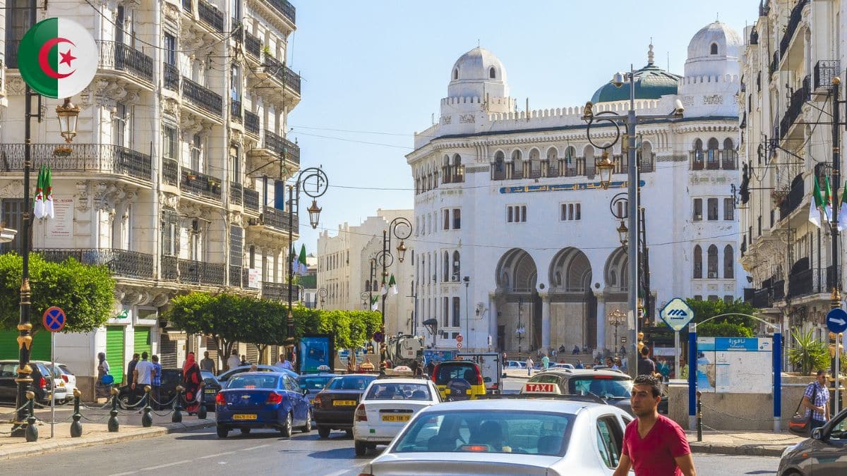 Après des années à l’étranger, elle redécouvre la « bienveillance gratuite » en Algérie