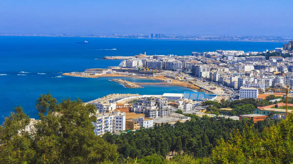 Alger vue du ciel : la vidéo qui cartonne sur Instagram