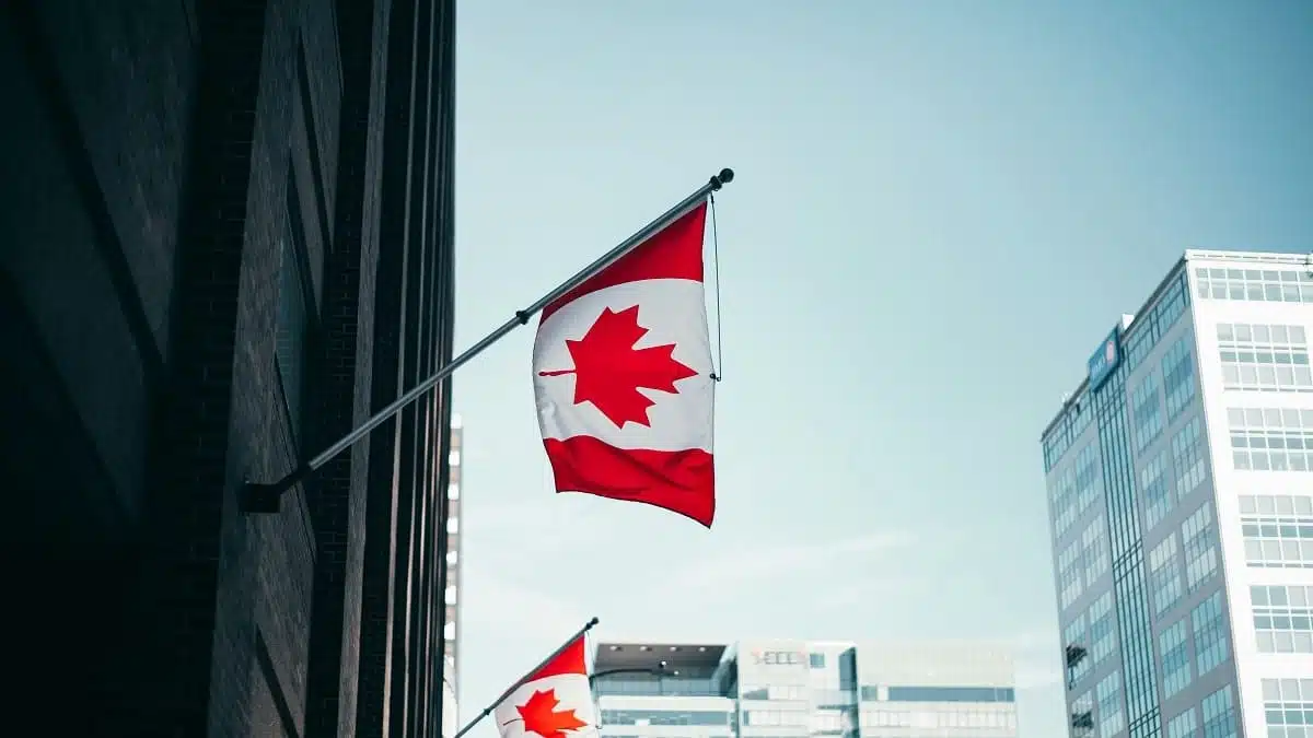 Immigration au Canada : les métiers prioritaires redéfinis pour 2026