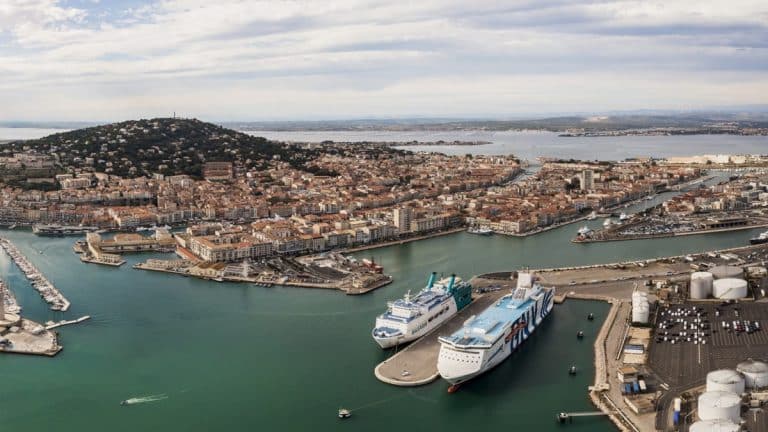 Le port de Sète en France se montre très prudent, et ce, en raison du conflit qui oppose la compagnie Corsica Linea et sa concurrente italienne GNV, sur la desserte de l’Algérie.