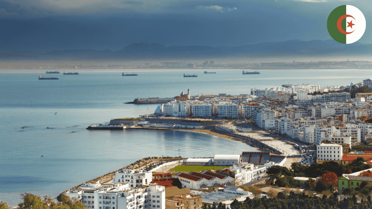 Il annonce un voyage en Algérie, sa vidéo dépasse les 5 M de vues en 24h