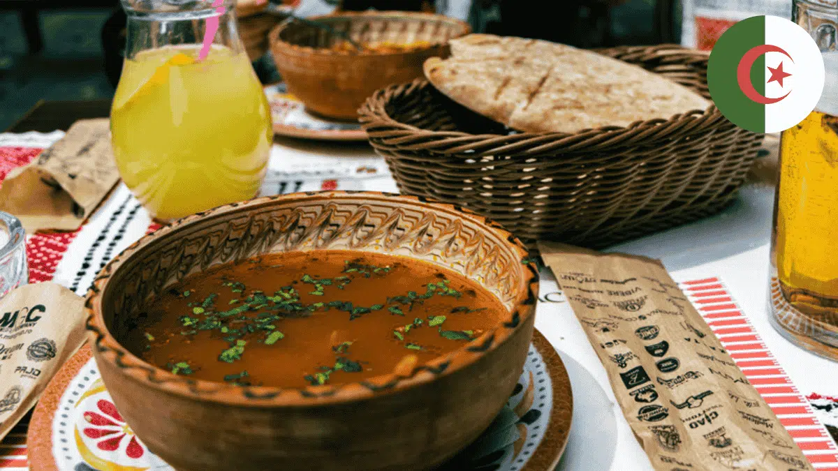 Plat algérien du Ramadan : la « chorba » de Tema&rsquo;s Cake divise les internautes