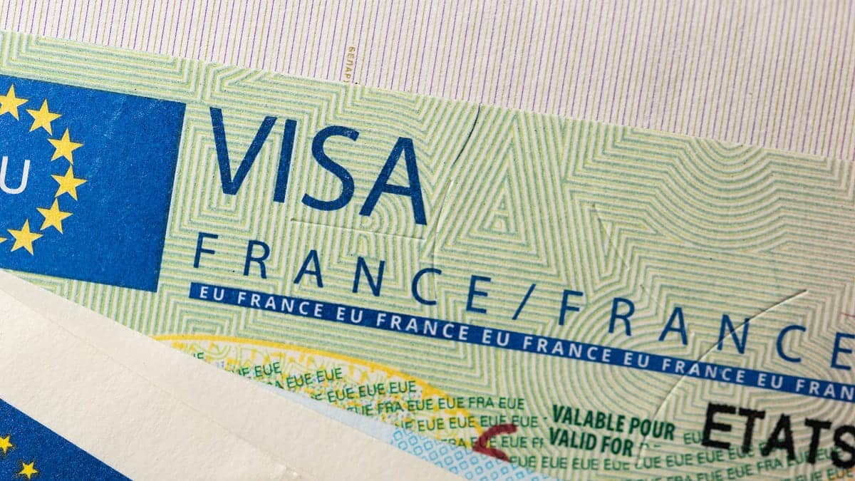 L’Europe envisage un visa Schengen de plus de 5 ans : les profils qui seraient concernés