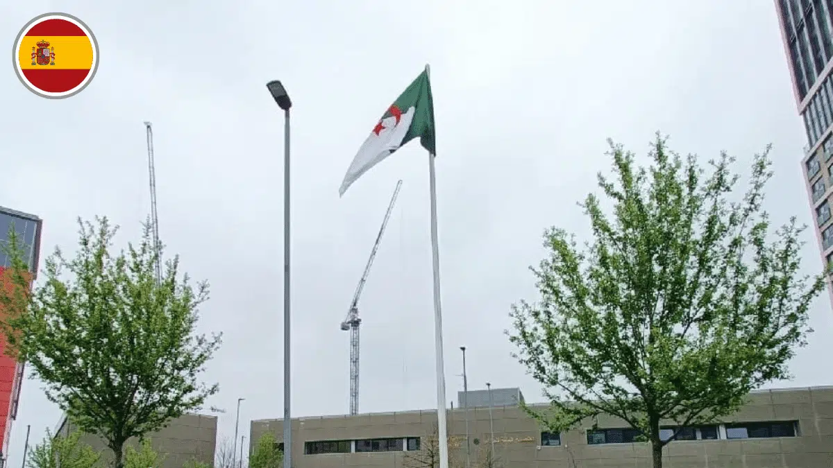 Régularisation en Espagne : l’affluence continue au consulat d’Algérie à Barcelone