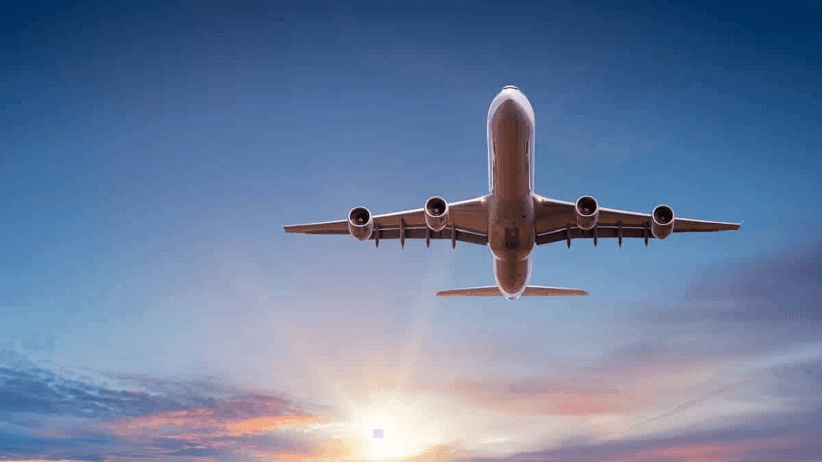 Maroc – Algérie par avion : une voyageuse filme son long détour