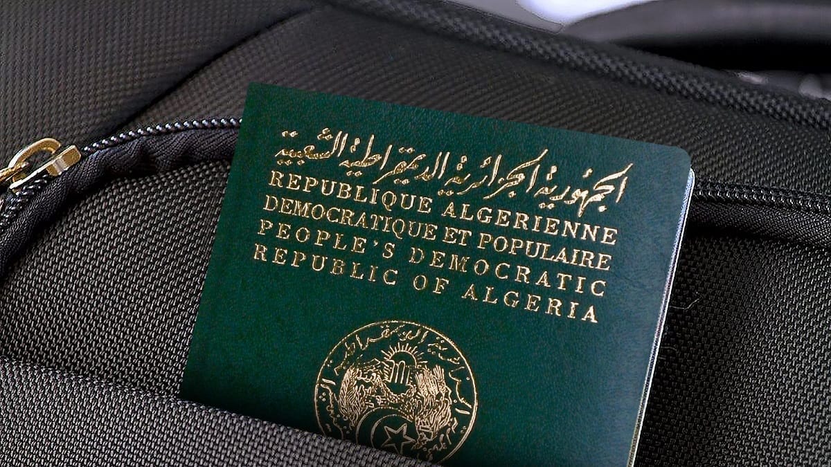 Passeports les plus puissants : le passeport algérien gagne 9 places en un an