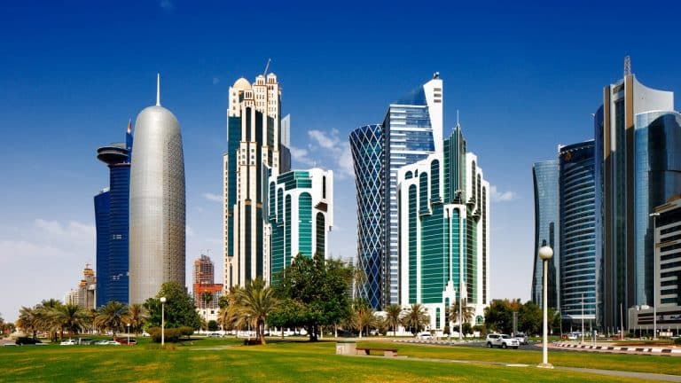 Contacts, numéros et solutions d’urgence à connaître par les Algériens bloqués au Moyen-Orient