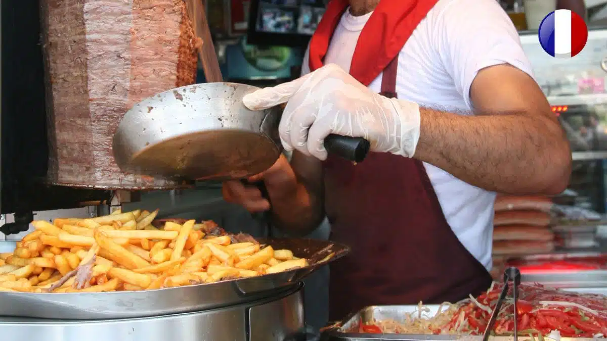 Installé en France depuis trois ans, ce couple d’Algériens ouvre un resto kebab moderne