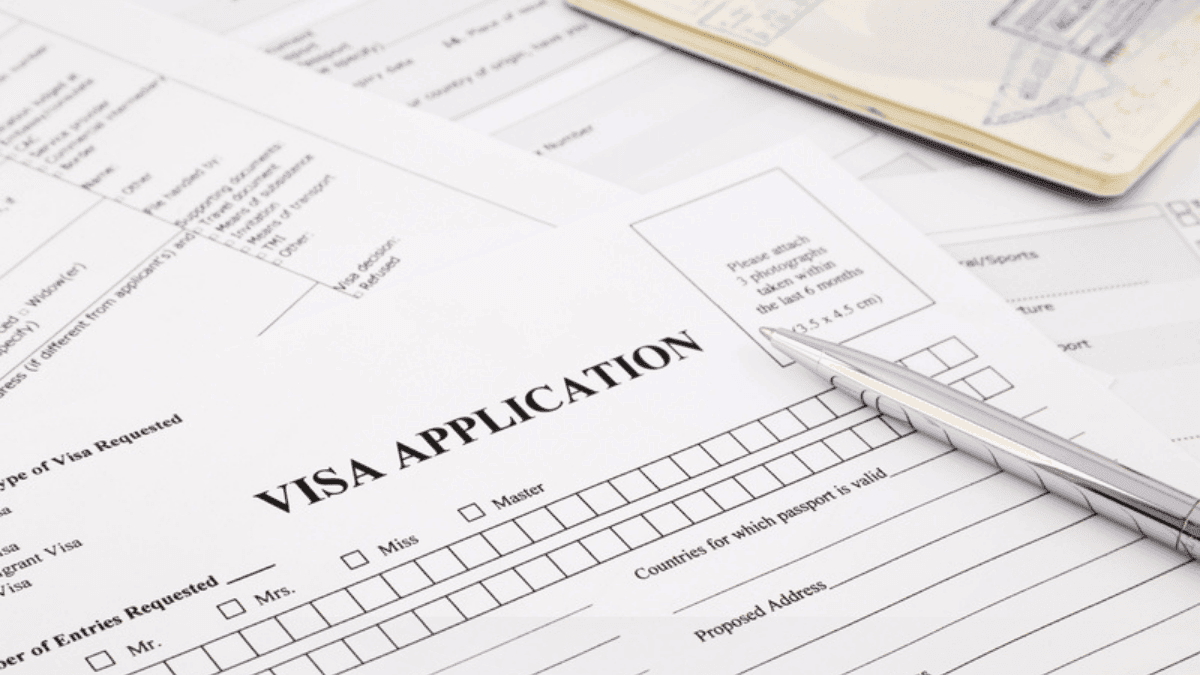 Faux dossiers de visas : un réseau démantelé en Algérie